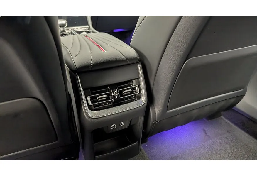 Hongqi H5 2.0 AT (218 л.с.) Black Edition Черный в АВИЛОН. Слайд №5