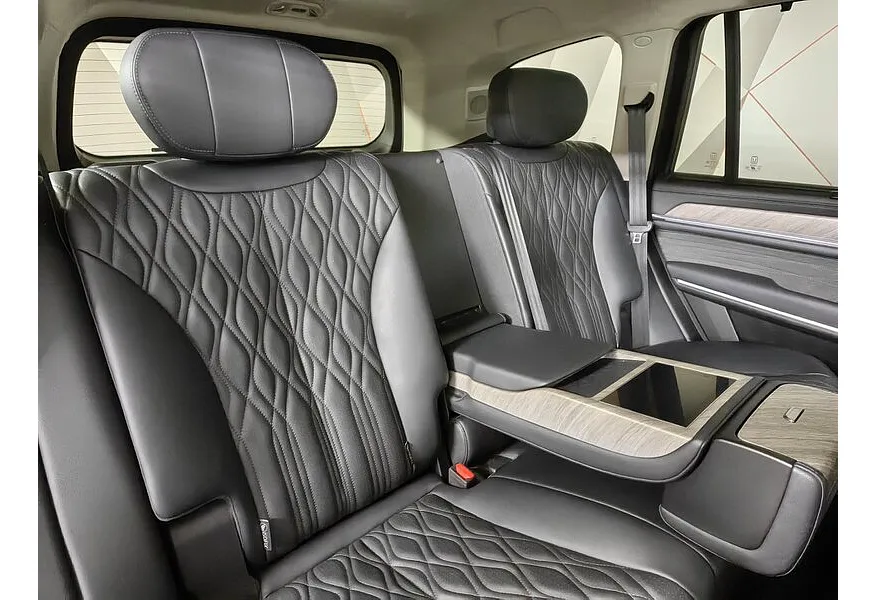 TANK 500 3.0 Turbo V6 AT 4WD (299 л.с.) Premium Белый в АВИЛОН. Слайд №17