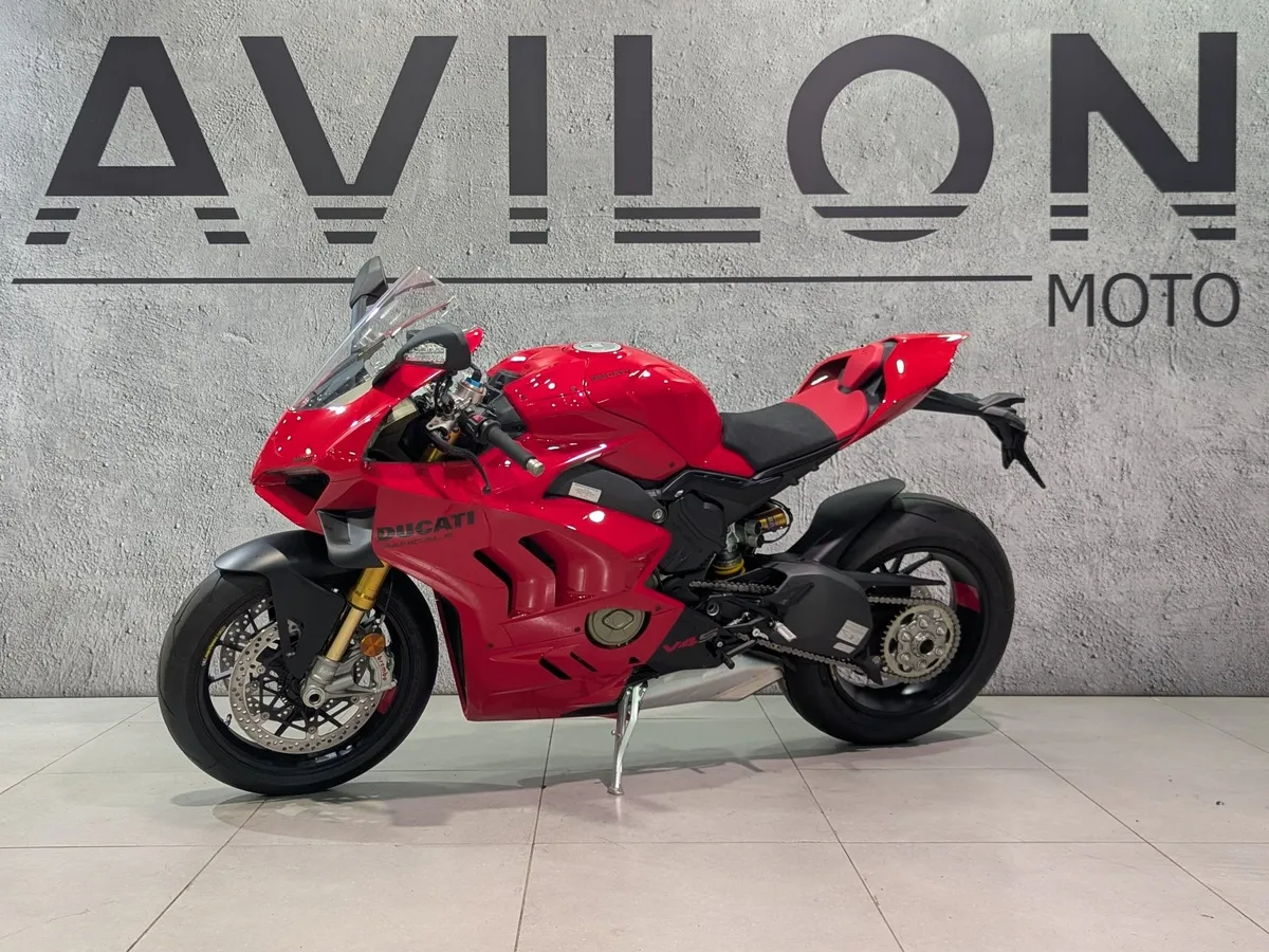 Ducati Panigale V4 1100 см³ (214 л.с.) 1103 Красный в АВИЛОН. Слайд №2