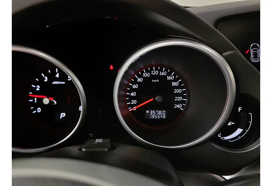 Subaru Tribeca 3.6 AT AWD (258 л.с.) Белый в АВИЛОН. Слайд №18