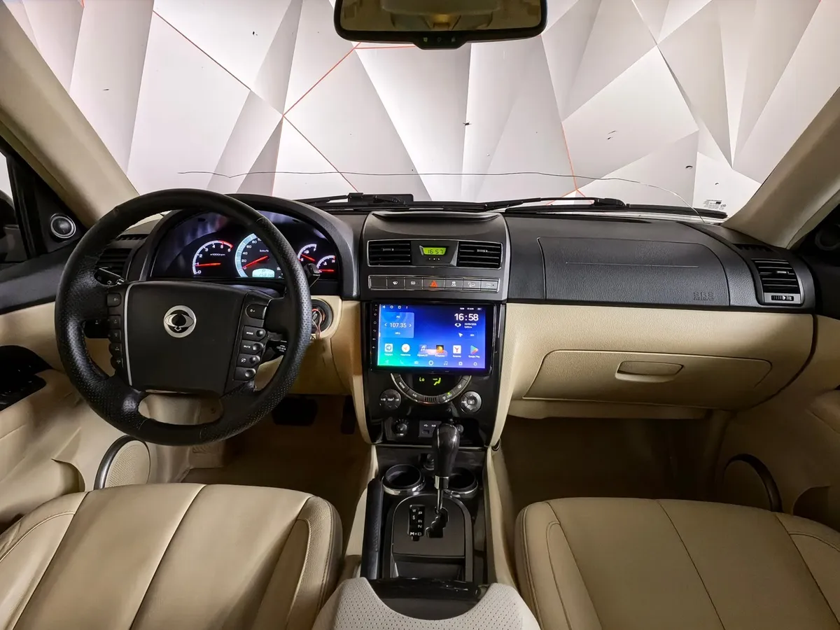 SsangYong Rexton 2.7 Xdi T-Tronic 4WD (165 л.с.) Черный в АВИЛОН. Слайд №13