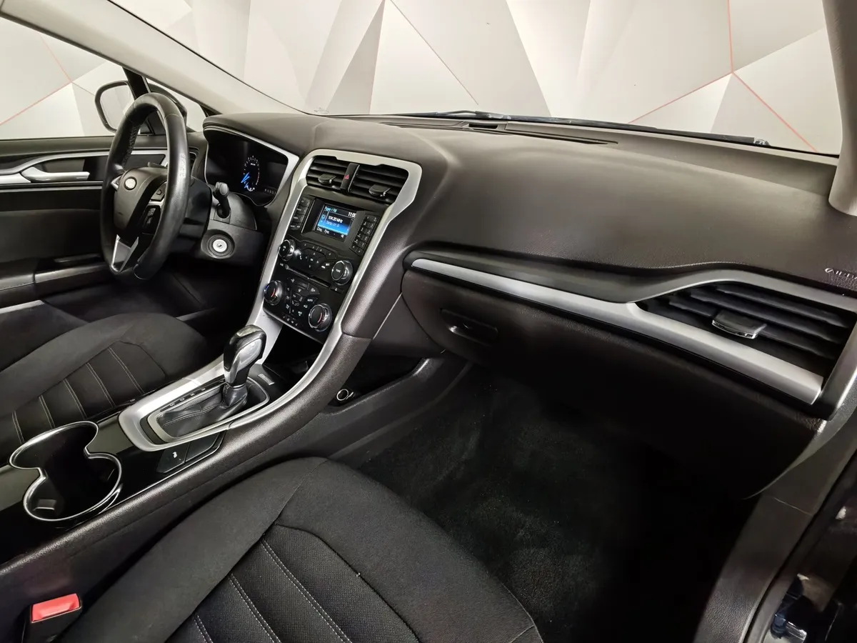Ford Mondeo 2.5 AT (149 л.с.) Trend Черный в АВИЛОН. Слайд №13