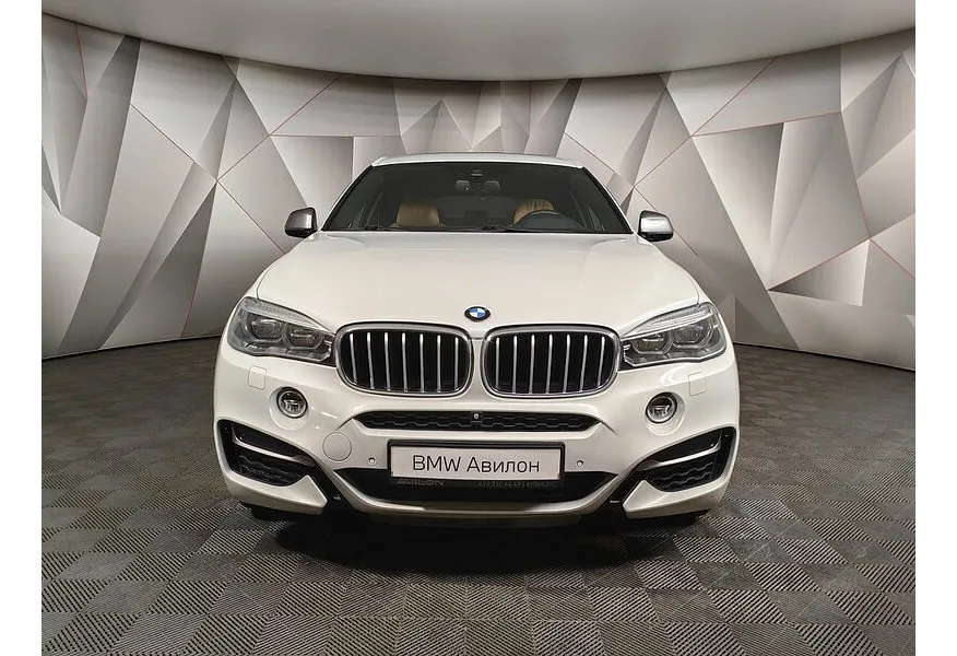 BMW X6 M50d Servotronic (381 л.с.) M Sport Белый в АВИЛОН. Слайд №3
