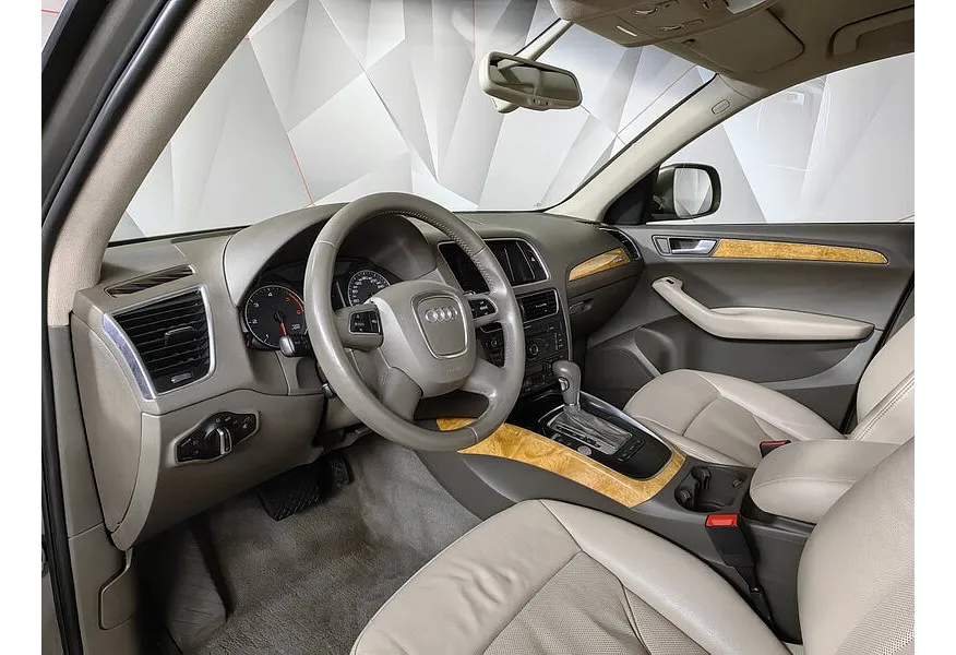 АВИЛОН - Audi Q5 3.0 TDI S tronic quattro (240 л.с.) Бежевый - slide 9