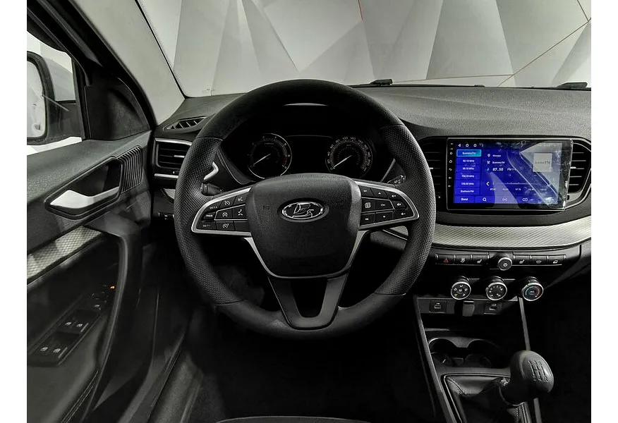 ВАЗ (Lada) Vesta 1.6 MT (106 л.с.) Белый в АВИЛОН. Слайд №20