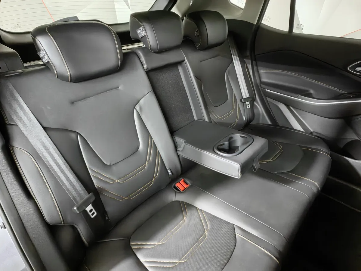 Москвич 3 1.5 CVT (150 л.с.) Comfort Серый в АВИЛОН. Слайд №17