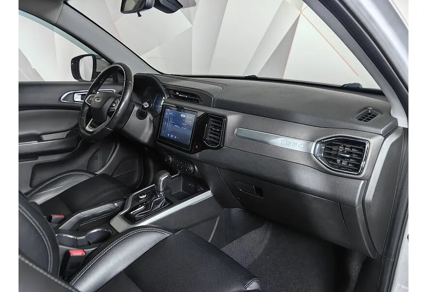 Chery Tiggo 4 2.0 CTV (122 л.с.) Techno Серебристый в АВИЛОН. Слайд №10