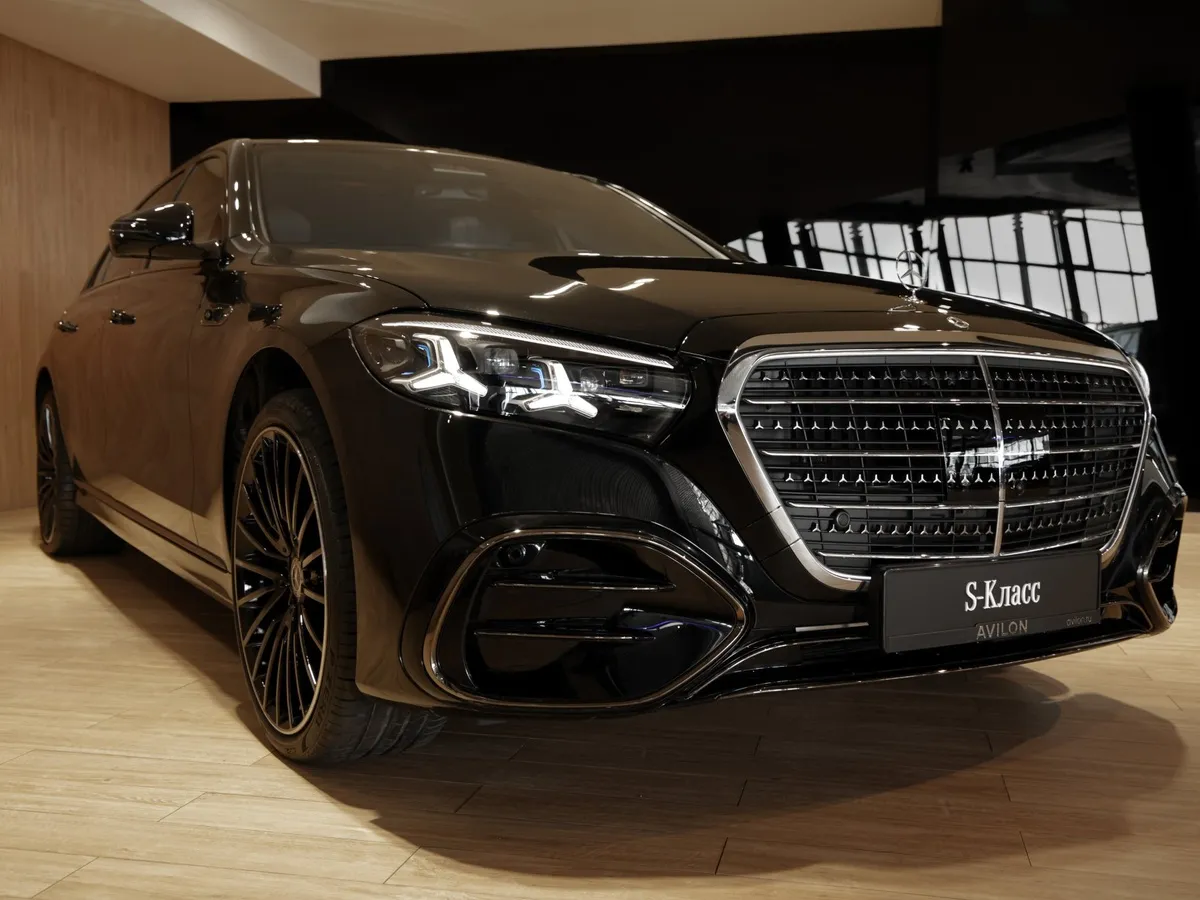 Mercedes-Benz S-Класс S 500 9G-Tronic 4Matic (435 л.с.) Черный в АВИЛОН. Слайд №2