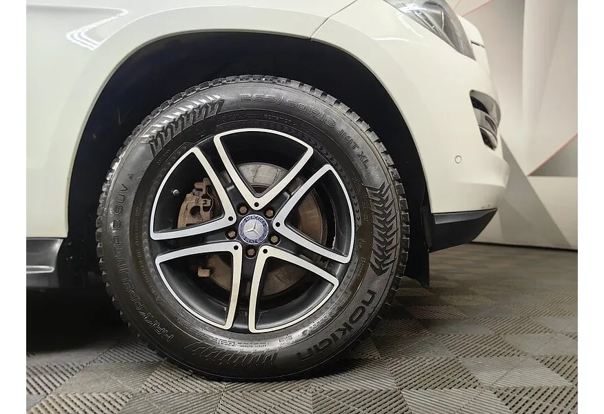 Mercedes-Benz GL 350 BlueTec 7G-Tronic Plus 4Matic (249 л.с.) Белый в АВИЛОН. Слайд №9