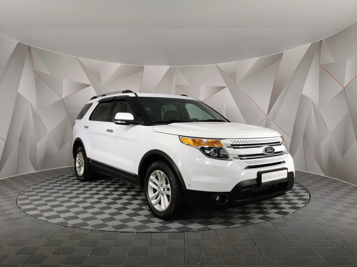 Ford Explorer 3.5 SelectShift 4WD (294 л.с.) Белый в АВИЛОН. Слайд №3