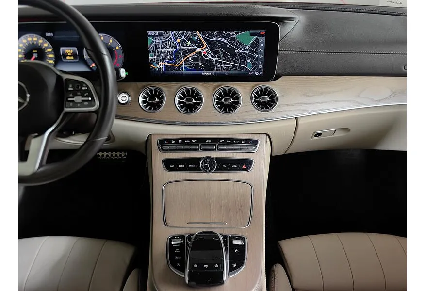 LIVE. Слайд №11