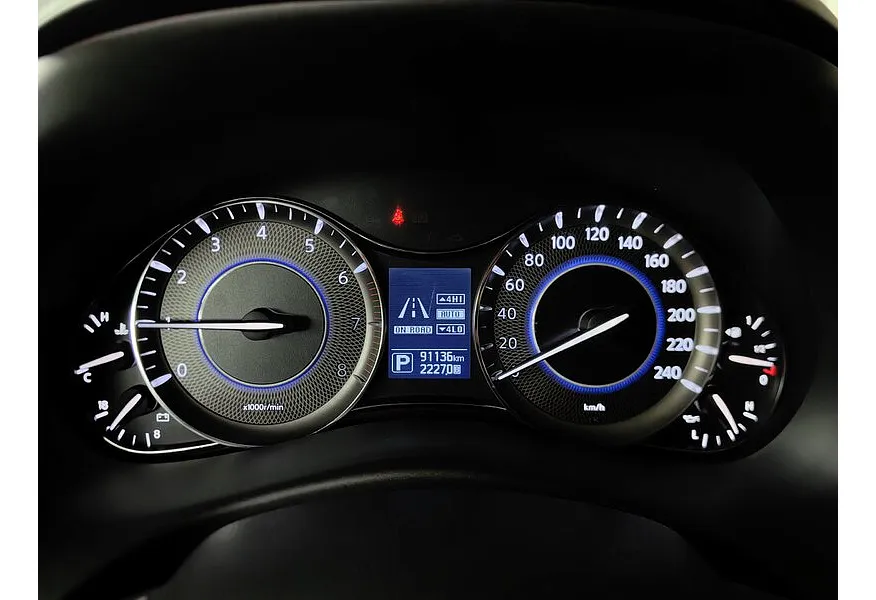 Infiniti QX80 5.6 АТ AWD (405 л.с.) Черный в АВИЛОН. Слайд №17