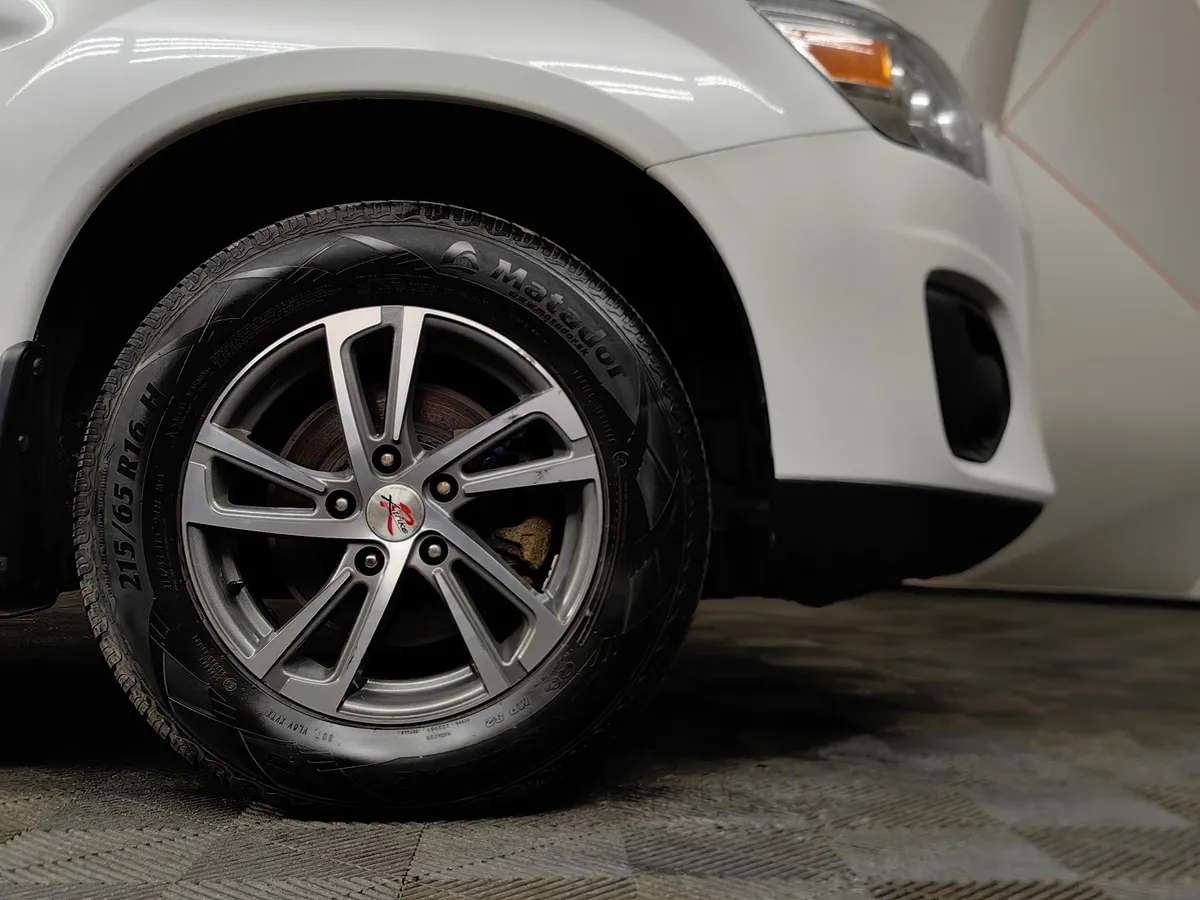 Mitsubishi ASX 1.8 CVT 2WD (140 л.с.) Белый в АВИЛОН. Слайд №9