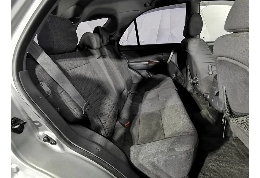 Kia Sorento 2.5 CRDi AWD 4AT (140 л.с.) Комбинированный в АВИЛОН. Слайд №17