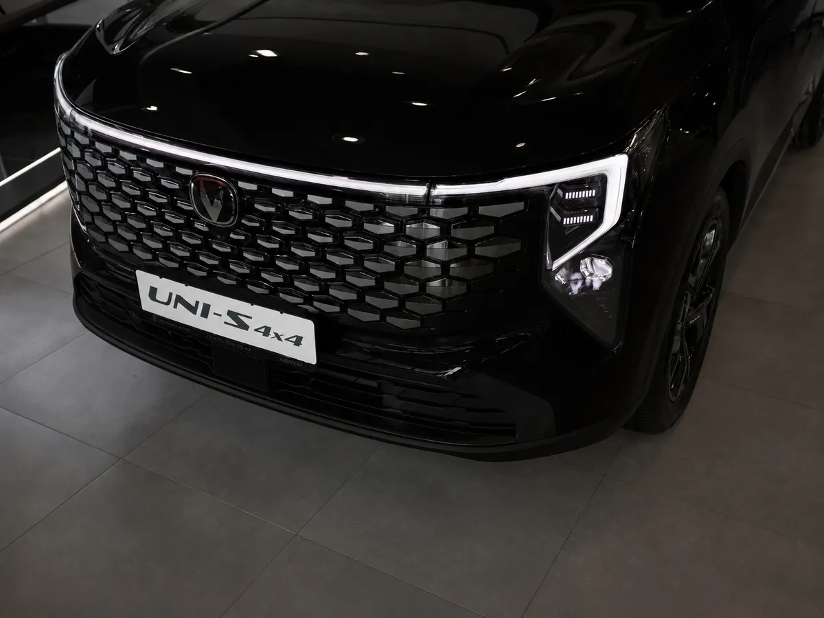 Changan UNI-S 1.5T 7DCT 4WD (181 л.с.) Техно Черный в АВИЛОН. Слайд №20