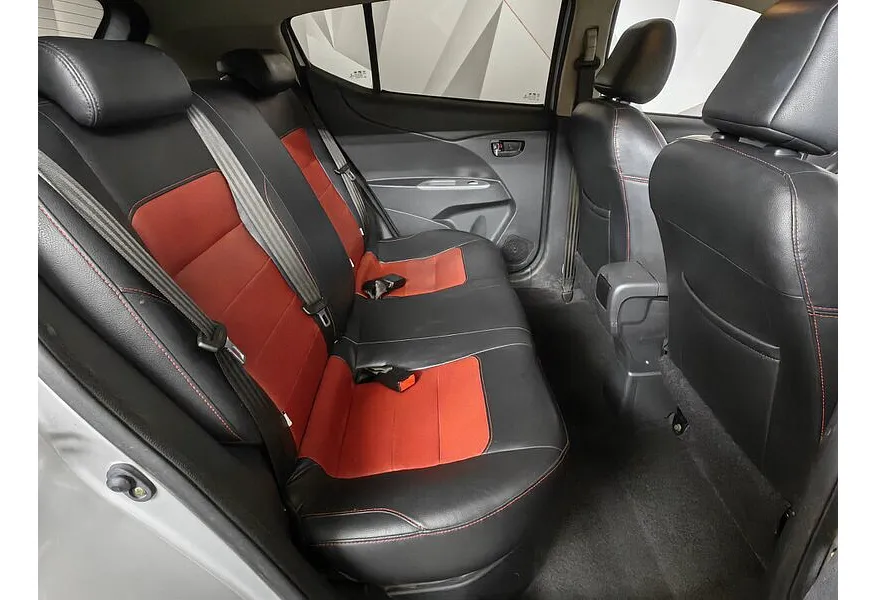 Lifan X50 1.5 MT (103 л.с.) Серебристый в АВИЛОН. Слайд №16