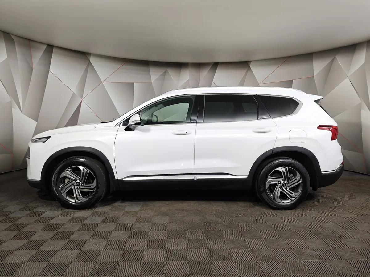 Hyundai Santa Fe 2.2 CRDi AWD 8AT (200 л.с.) Prestige Белый в АВИЛОН. Слайд №4 Hyundai Santa Fe 2.2 CRDi AWD 8AT (200 л.с.) Prestige Белый в АВИЛОН. Слайд №4