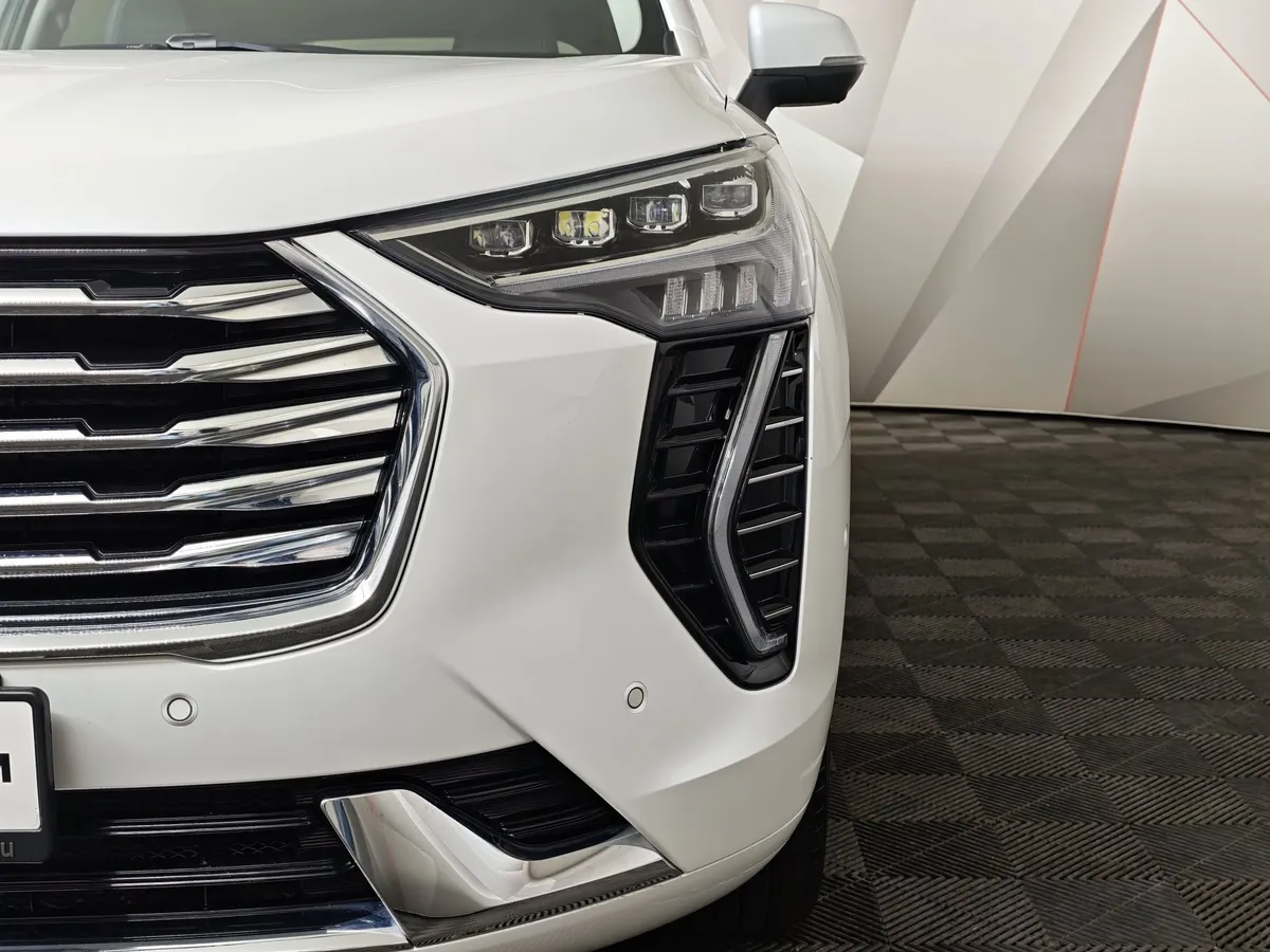 Haval Jolion 1.5 DCT 4WD (150 л.с.) Premium Белый в АВИЛОН. Слайд №10