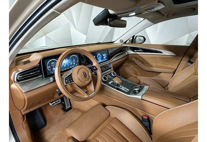 Hongqi H9 2.0T AT (245 л.с.) Deluxe   Коричневый в АВИЛОН. Слайд №18