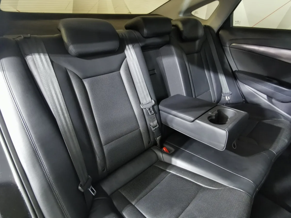 Hyundai i40 2.0 AT (150 л.с.) Business Черный в АВИЛОН. Слайд №16