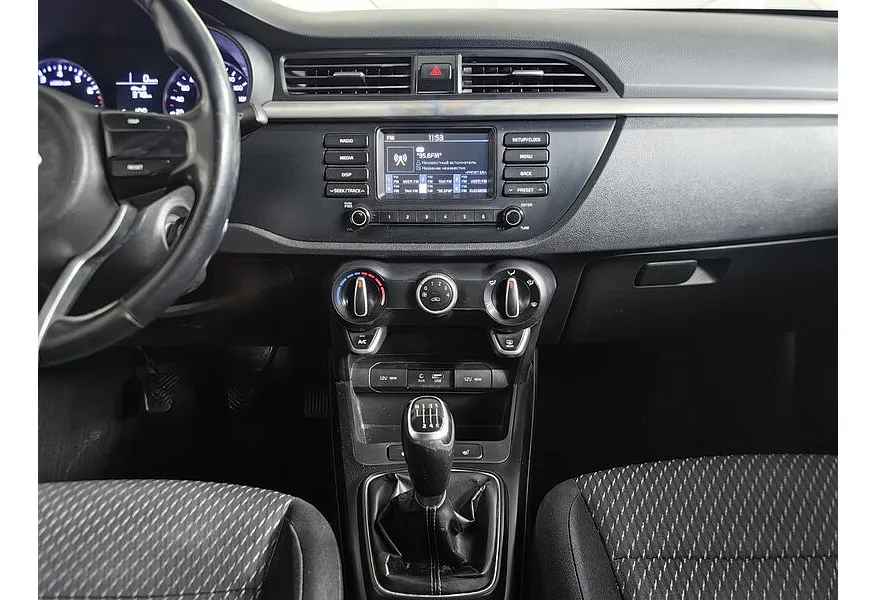 Kia Rio 1.4 MT (100 л.с.) Fleet Белый в АВИЛОН. Слайд №15