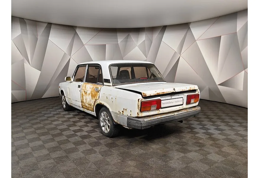 ВАЗ (Lada) 2105 21053 MT (71 л.с.) Белый в АВИЛОН. Слайд №4