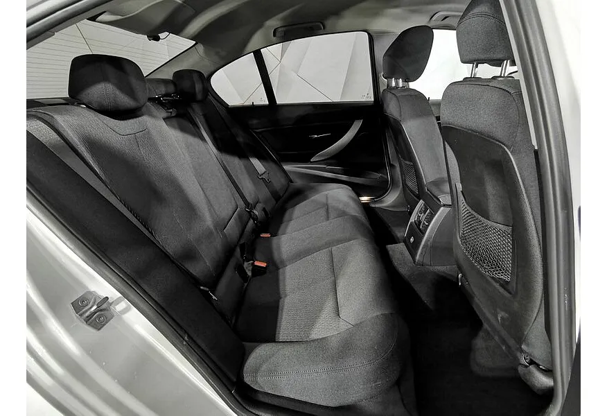 BMW 3 серия 318i AT (136 л.с.) Белый в АВИЛОН. Слайд №14