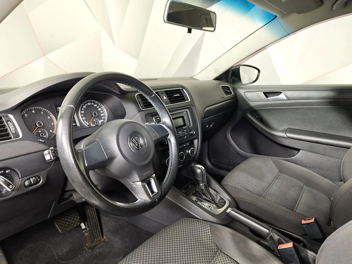 Volkswagen Jetta 1.6 AT (105 л.с.) Comfortline Белый в АВИЛОН. Слайд №19