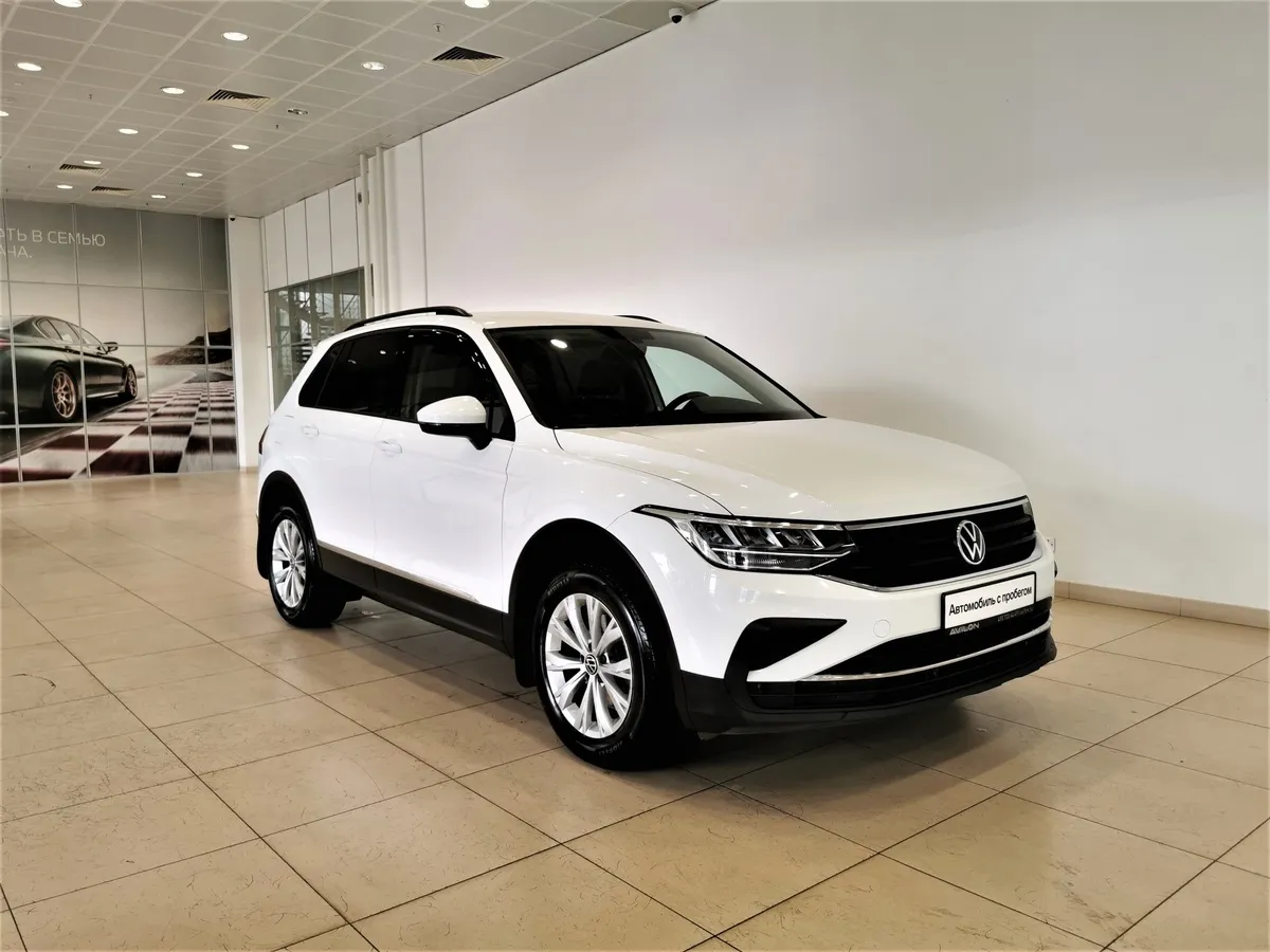Volkswagen Tiguan 1.4 TSI BlueMotion DSG (150 л.с.) Comfortline Белый в АВИЛОН. Слайд №3