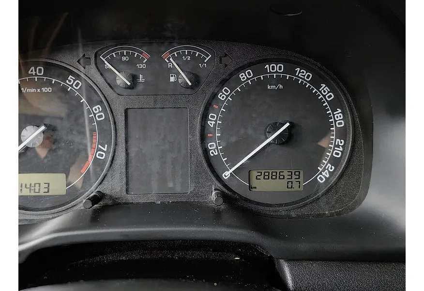 LIVE. Слайд №16