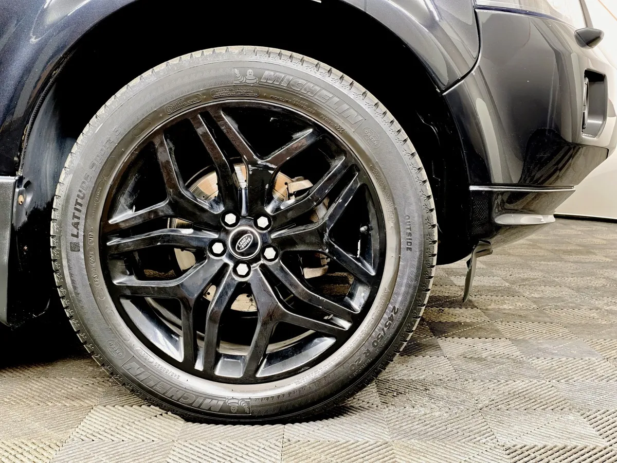 Land Rover Freelander 2.2 SD4 AT 4WD (190 л.с.) HSE Черный в АВИЛОН. Слайд №9