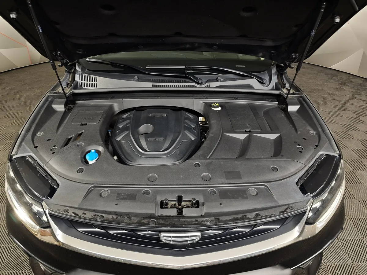 Geely Tugella 2.0 AT AWD (238 л.с.) Flagship Черный в АВИЛОН. Слайд №11