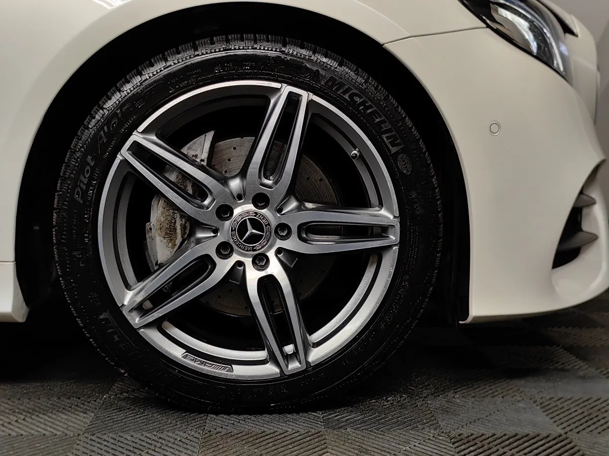 Mercedes-Benz E-Класс E 200 4MATIC G-TRONIC (184 л.с.) Sport Белый в АВИЛОН. Слайд №9