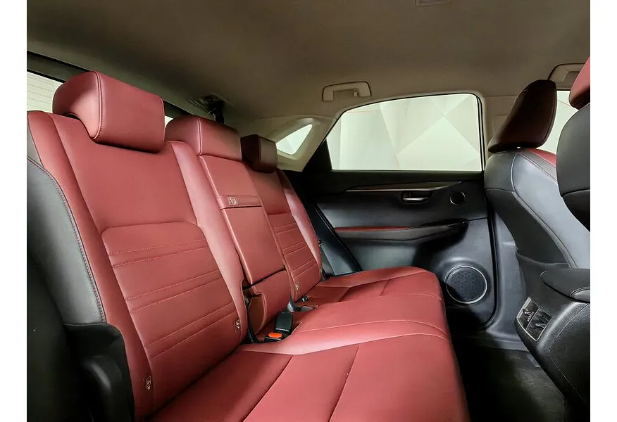 Lexus NX 200 CVT AWD (150 л.с.) Comfort Белый в АВИЛОН. Слайд №16