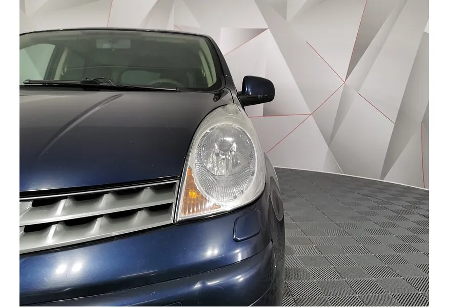 Nissan Note 1.4 MT (88 л.с.) Comfort Синий в АВИЛОН. Слайд №10