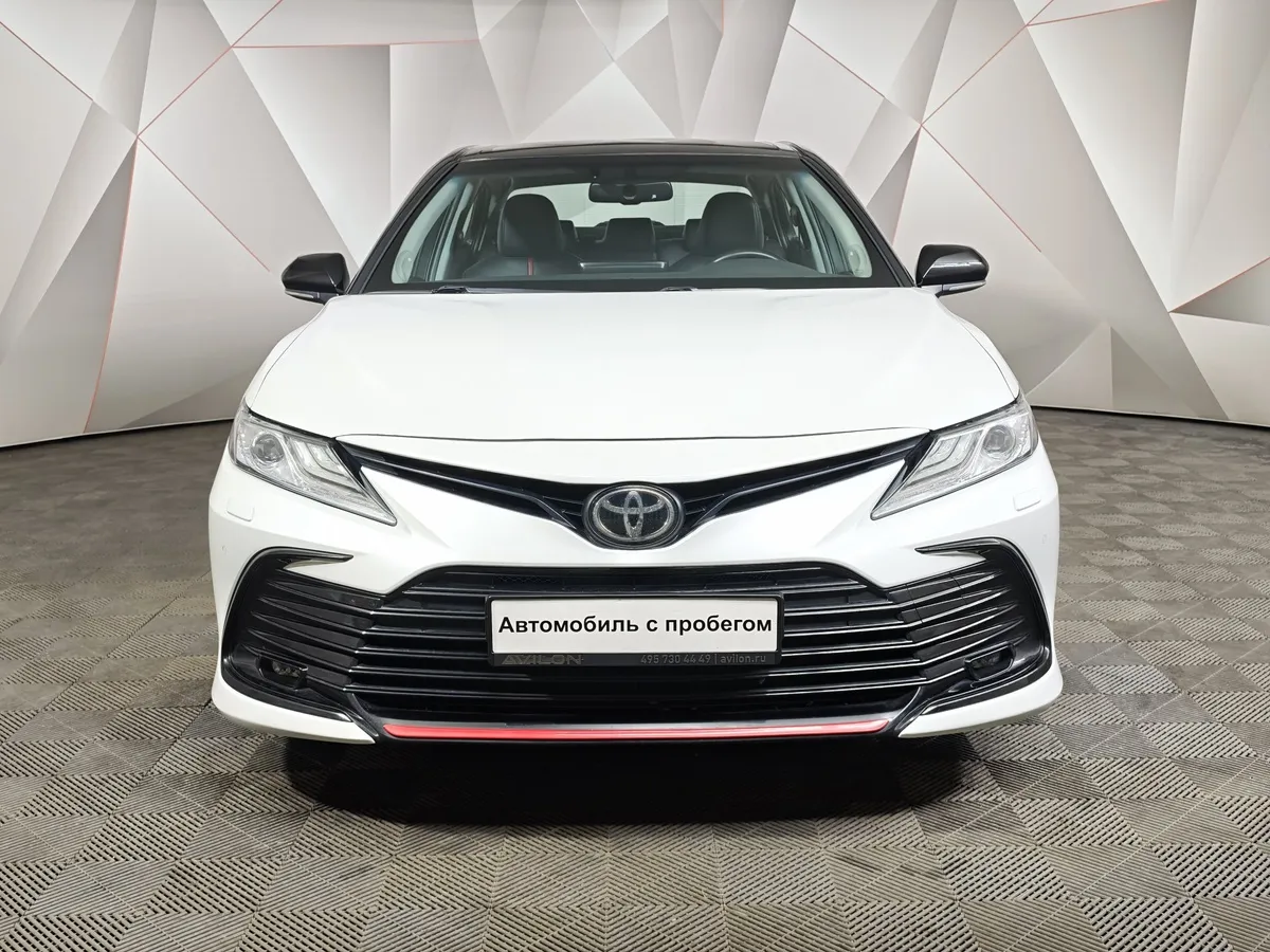 Toyota Camry 3.5 AT (249 л.с.) Белый в АВИЛОН. Слайд №7