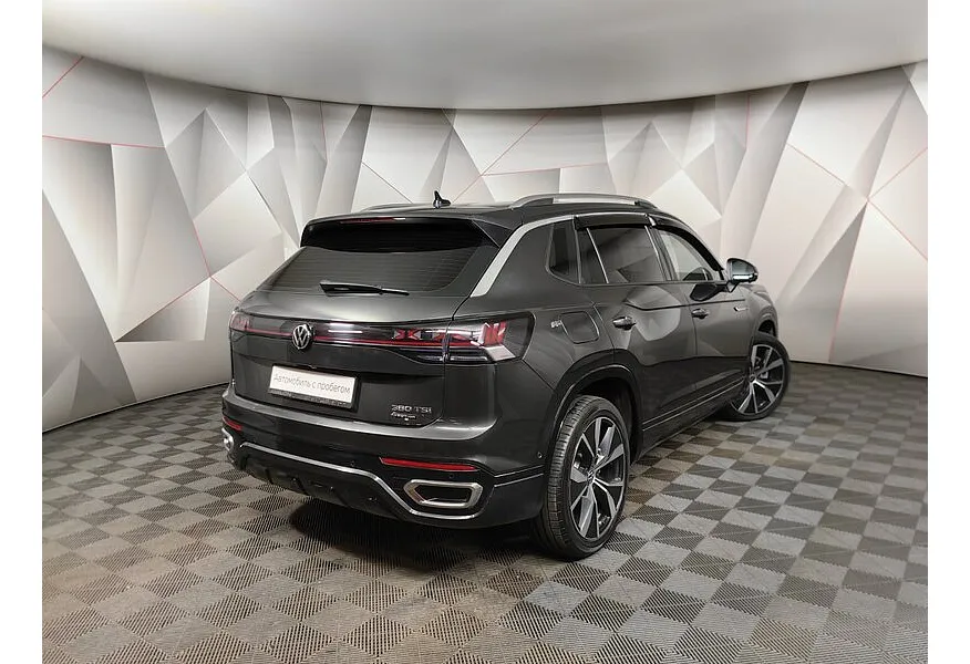 Volkswagen Tayron 2.0 7DSG AWD (220 л.с.) R-Line Pro Черный в АВИЛОН. Слайд №8