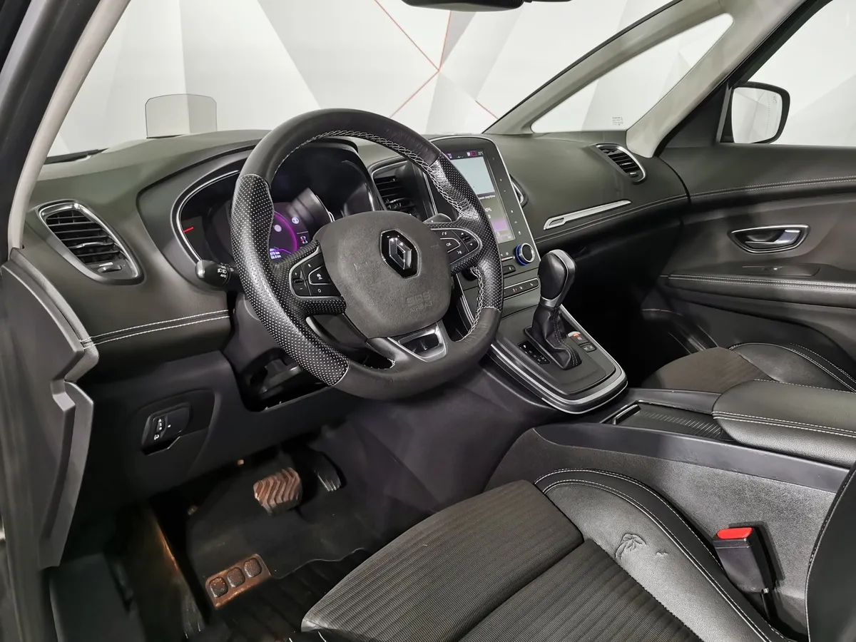 Renault Scenic 1.8 dCi EDC FWD (150 л.с.) Черный в АВИЛОН. Слайд №18