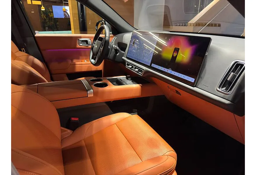 Li Auto L7 1.5 AT 4WD (449 л.с.) Ultra Серый в АВИЛОН. Слайд №6