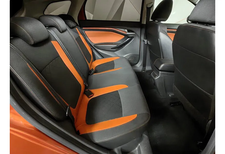 ВАЗ (Lada) Vesta 1.8 AMT (122 л.с.) Оранжевый в АВИЛОН. Слайд №15