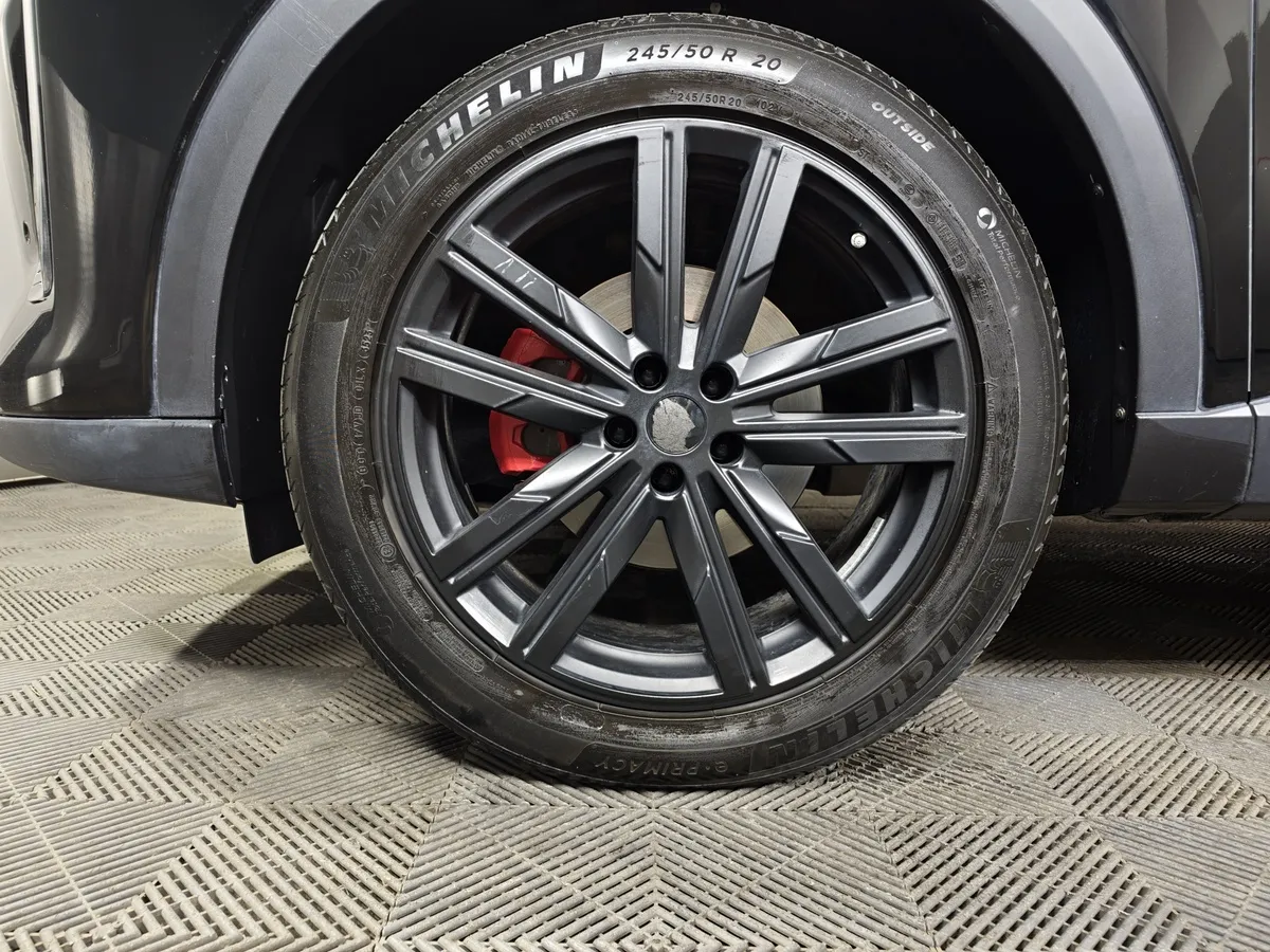 EXEED RX 2.0T DCT 4WD (249 л.с.) Platinum Черный в АВИЛОН. Слайд №9
