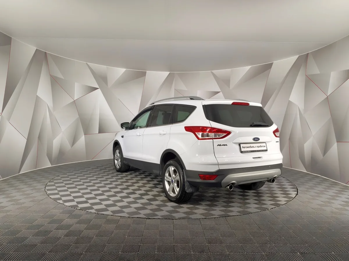 Ford Kuga 1.6 EcoBoost AT AWD (150 л.с.) Titanium Белый в АВИЛОН. Слайд №4