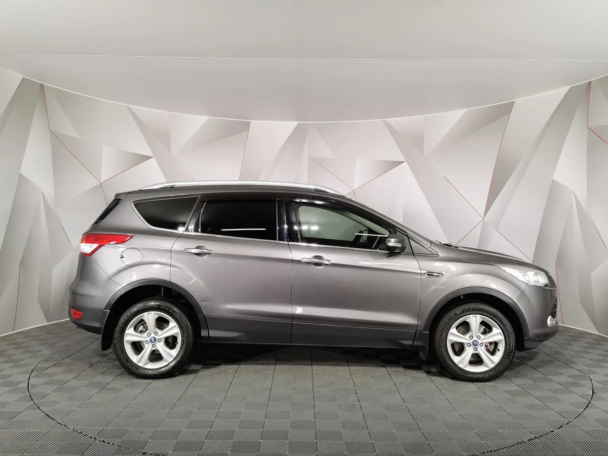 Ford Kuga 1.6 EcoBoost AT AWD (150 л.с.) Titanium Серый в АВИЛОН. Слайд №6