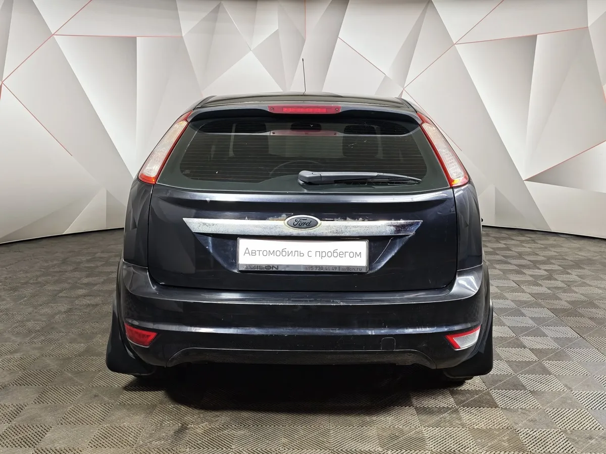 Ford Focus 1.8 MT (125 л.с.) Ghia Черный в АВИЛОН. Слайд №8