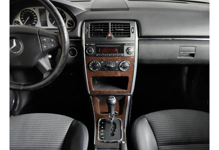 Mercedes-Benz B-Класс B 200 Turbo Autotronic (193 л.с.) Серый в АВИЛОН. Слайд №13