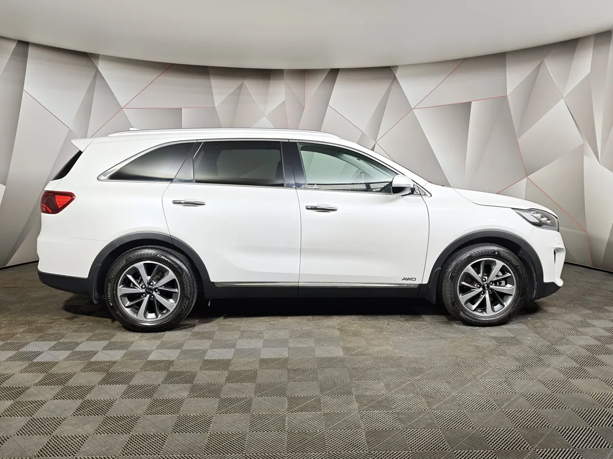 Kia Sorento 3.5 AT AWD (249 л.с.) Prestige Белый в АВИЛОН. Слайд №6