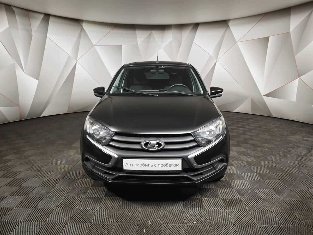 ВАЗ (Lada) Granta 1.6 MT 8кл (87 л.с.) Черный в АВИЛОН. Слайд №7
