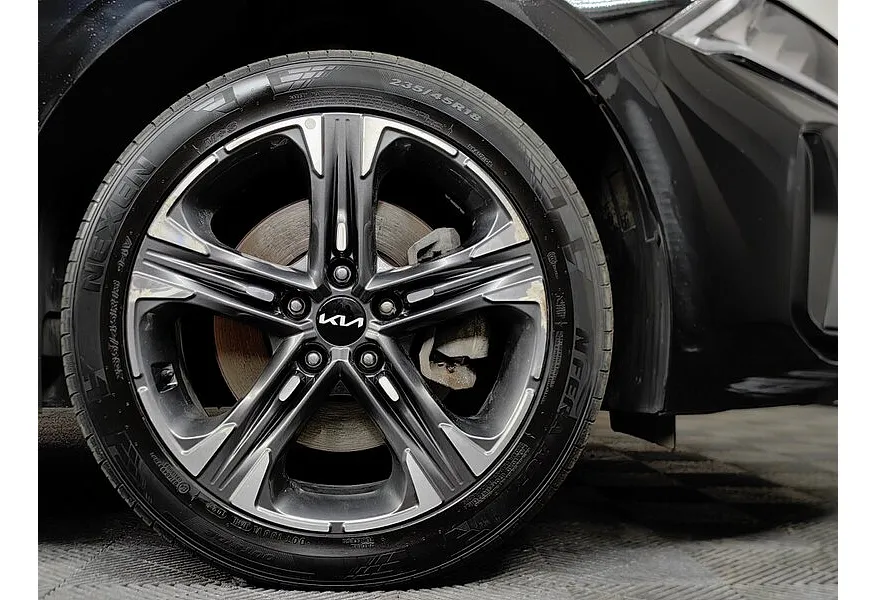 Kia K5 2.0 MPI AT 2WD (150 л.с.) Luxe Черный в АВИЛОН. Слайд №9