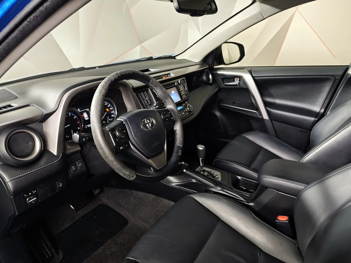 Toyota RAV4 2.0 CVT (148 л.с.) Стандарт Синий в АВИЛОН. Слайд №19