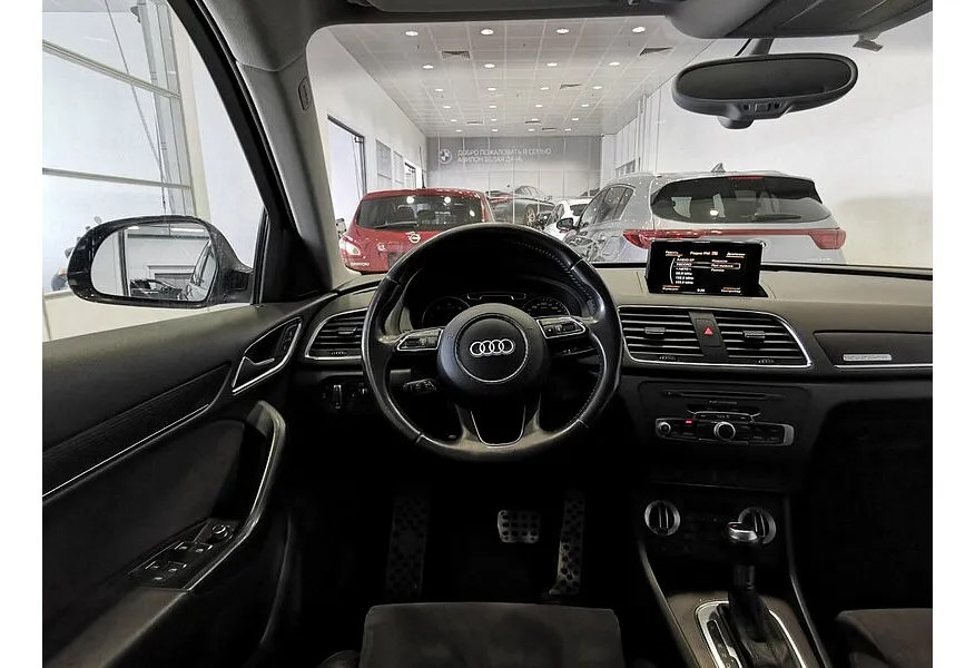 Audi Q3 2.0 TFSI quattro S tronic (170 л.с.) Черный в АВИЛОН. Слайд №15